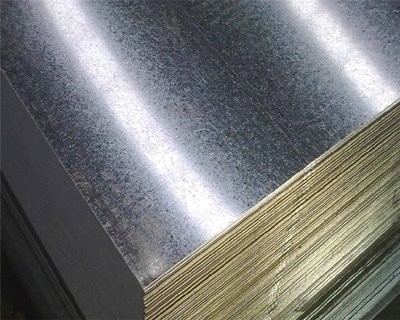 Dx51d Z275 Pelat Logam Galvanis yang Dicelup Panas 18 20 24 26 Gauge